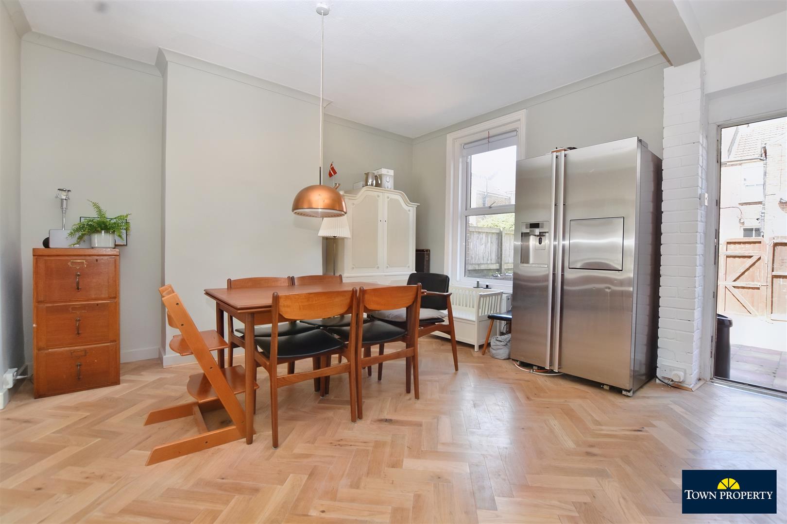 Property Details for Sidley Road Eastbourne BN22 7JR Town Property Estate Agents. Eastbourne